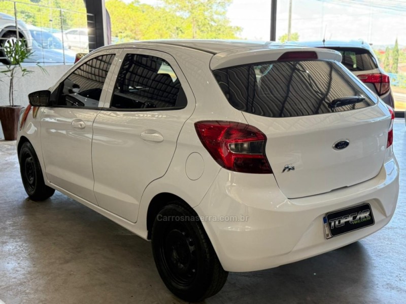 KA 1.0 SE PLUS 12V FLEX 4P MANUAL - 2018 - CAMPO BOM