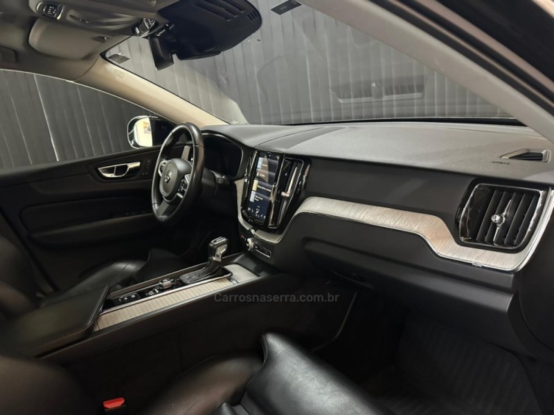 XC60 2.0 T5 INSCRIPTION GASOLINA 4P AUTOMÁTICO - 2018 - NOVO HAMBURGO