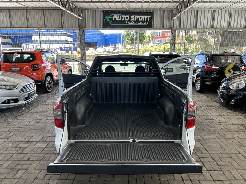 MONTANA 1.4 MPFI LS CS 8V FLEX 2P MANUAL - 2013 - CAXIAS DO SUL