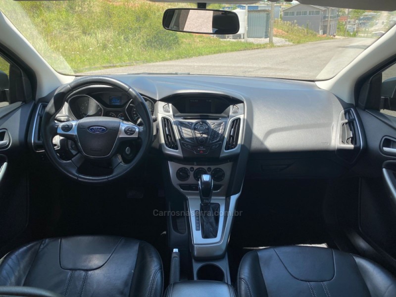 FOCUS 1.6 SE HATCH 16V FLEX 4P AUTOMÁTICO - 2014 - FLORES DA CUNHA