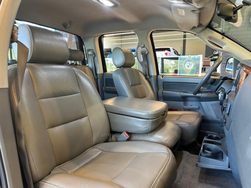 RAM 5.9 2500 SLT 4X4 CD I6 24V TURBO DIESEL 4P AUTOMÁTICO - 2006 - CAXIAS DO SUL