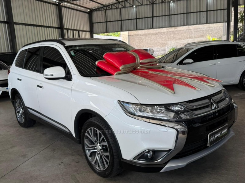 outlander 2.2 4x4 16v diesel 4p automatico 2016 campo bom