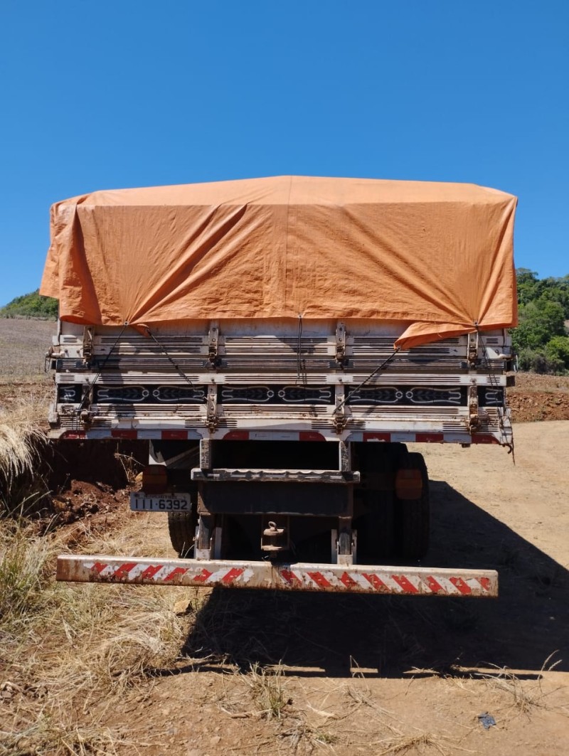 16-300 T 3 EIXOS - 1999 - CAXIAS DO SUL