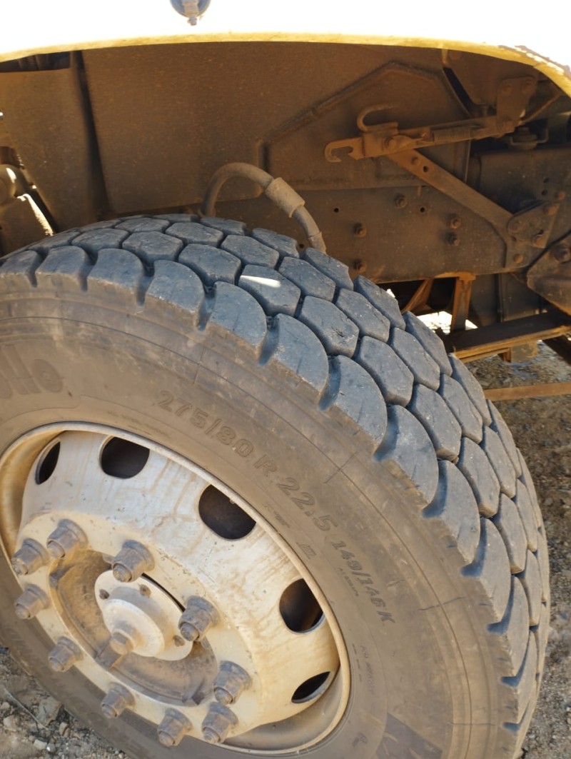 16-300 T 3 EIXOS - 1999 - CAXIAS DO SUL