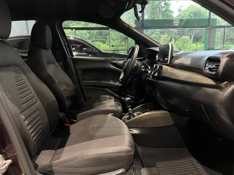 CRONOS 1.3 FIREFLY DRIVE S-DESIGN FLEX 4P MANUAL - 2022 - CAXIAS DO SUL