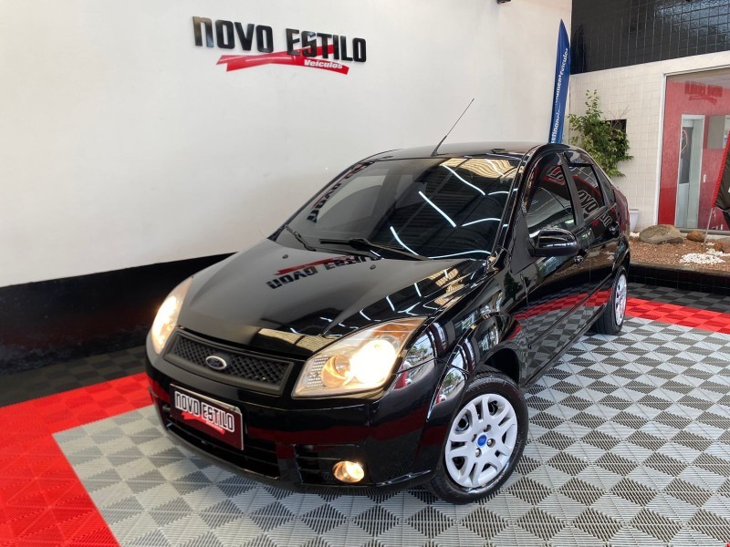 FIESTA 1.6 MPI CLASS SEDAN 8V FLEX 4P MANUAL - 2008 - CAXIAS DO SUL