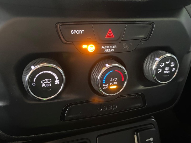 RENEGADE 1.8 16V FLEX 4P AUTOMÁTICO - 2019 - CAXIAS DO SUL