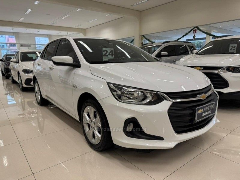 ONIX 1.0 LTZ 12V TURBO FLEX 4P AUTOMÁTICO - 2024 - VERANóPOLIS