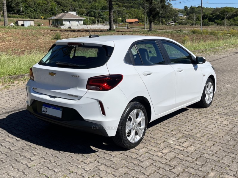 ONIX 1.0 PREMIER II 12V TURBO FLEX 4P AUTOMÁTICO - 2021 - NOVA BASSANO