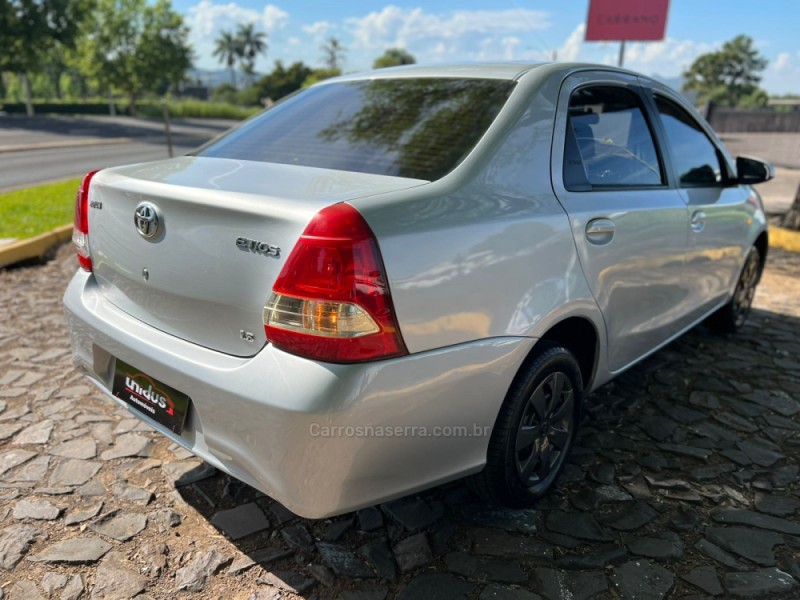 ETIOS 1.5 X SEDAN 16V FLEX 4P MANUAL - 2016 - DOIS IRMãOS