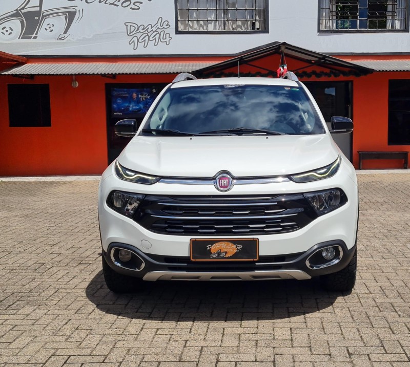 TORO 2.0 16V TURBO DIESEL VOLCANO 4WD AUTOMÁTICO - 2019 - CANELA