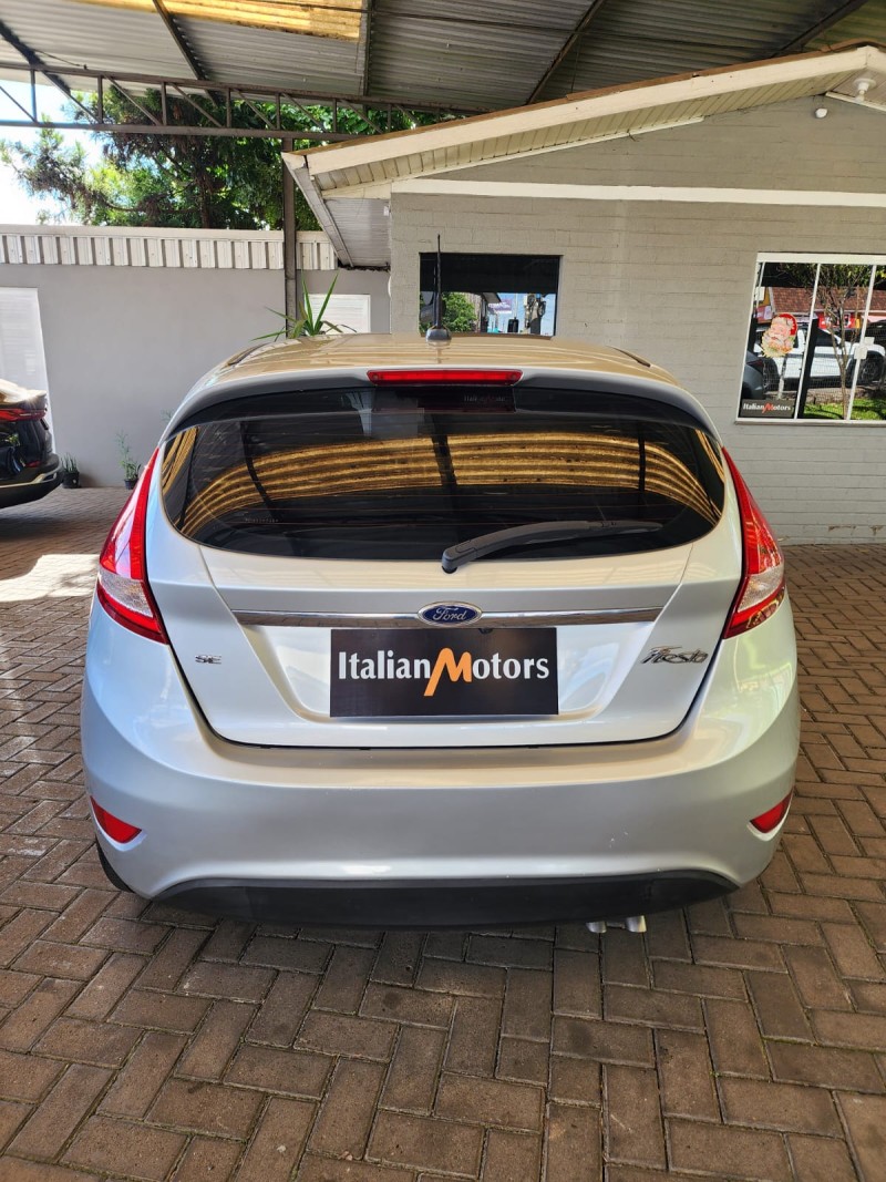FIESTA 1.6 SE HATCH PLUS 16V FLEX 4P MANUAL - 2012 - CAXIAS DO SUL