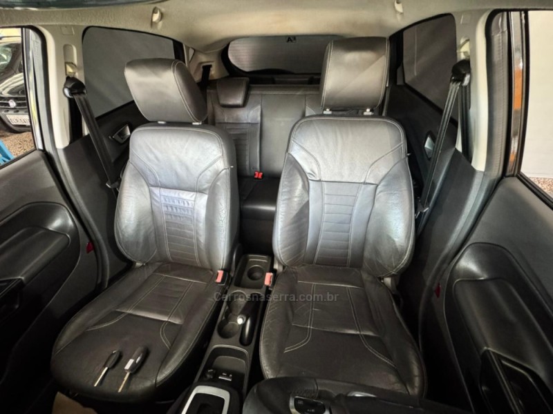 FIESTA 1.6 TITANIUM HATCH 16V FLEX 4P AUTOMÁTICO - 2015 - NOVA PRATA