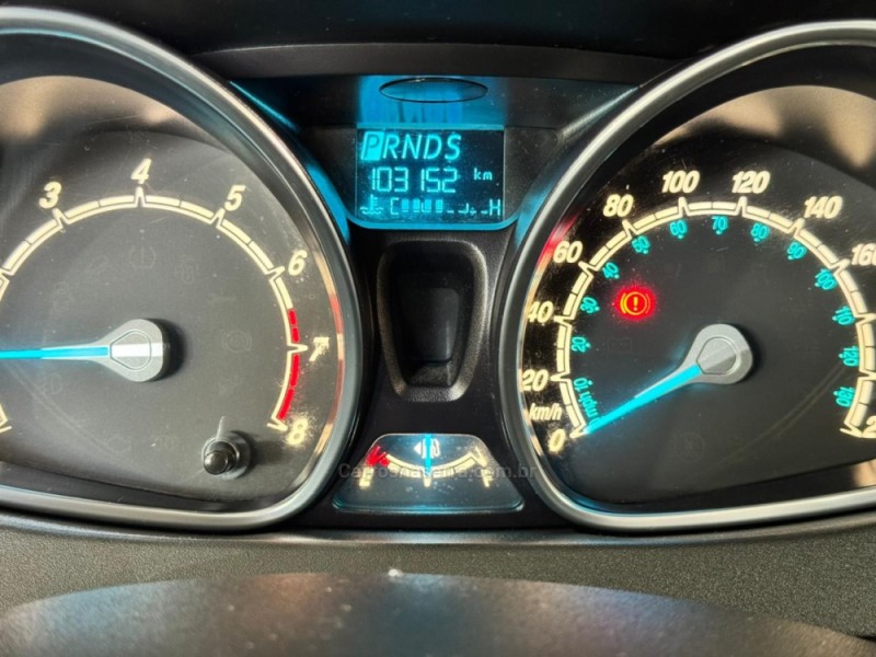 FIESTA 1.6 TITANIUM HATCH 16V FLEX 4P AUTOMÁTICO - 2015 - NOVA PRATA