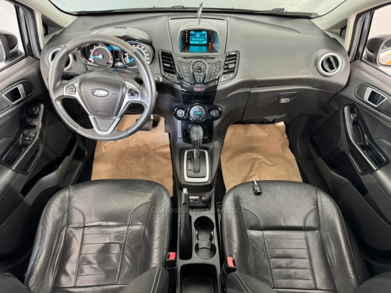 FIESTA 1.6 TITANIUM HATCH 16V FLEX 4P AUTOMÁTICO - 2015 - NOVA PRATA
