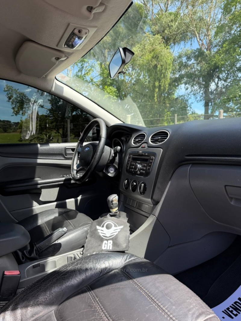 FOCUS 2.0 HA 16V GASOLINA 4P MANUAL - 2011 - IBIRAIARAS