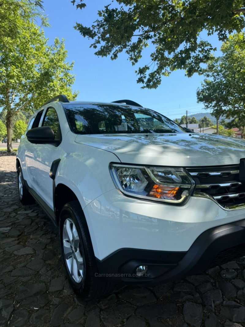 DUSTER 1.6 ZEN 16V FLEX 4P MANUAL - 2022 - DOIS IRMãOS