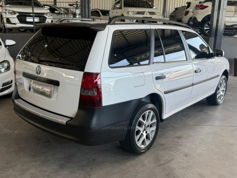 PARATI 1.6 MI CITY 8V FLEX 4P MANUAL G.III - 2011 - CAMPO BOM