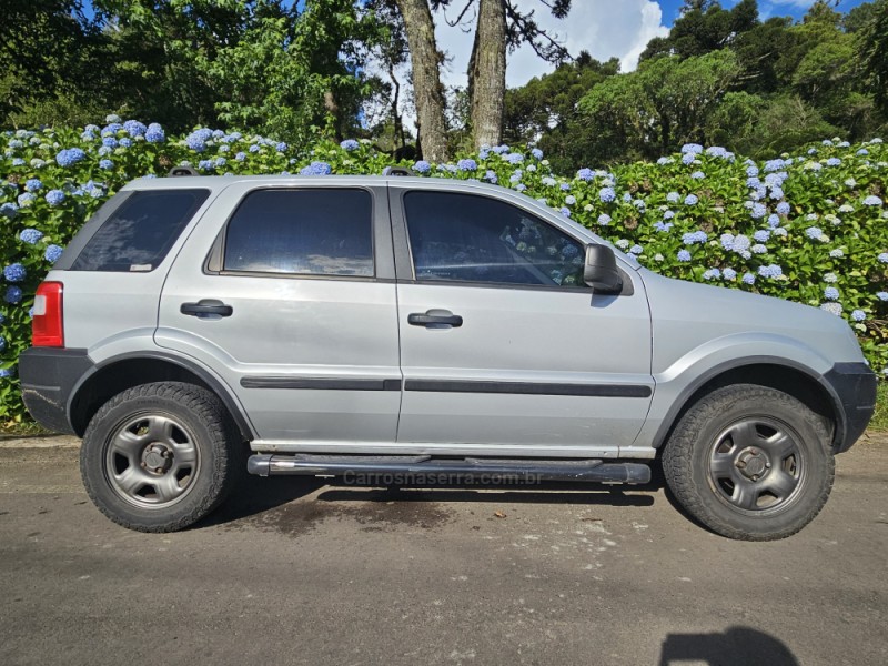 FORD - ECOSPORT - 2003/2004 - Prata - R$ 26.000,00