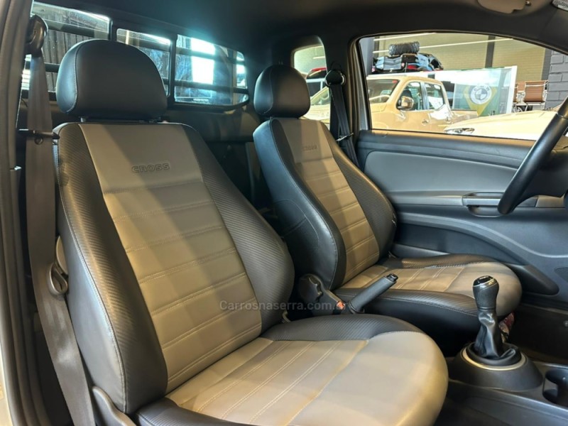 SAVEIRO 1.6 CROSS CE 16V FLEX 2P MANUAL - 2016 - CAXIAS DO SUL