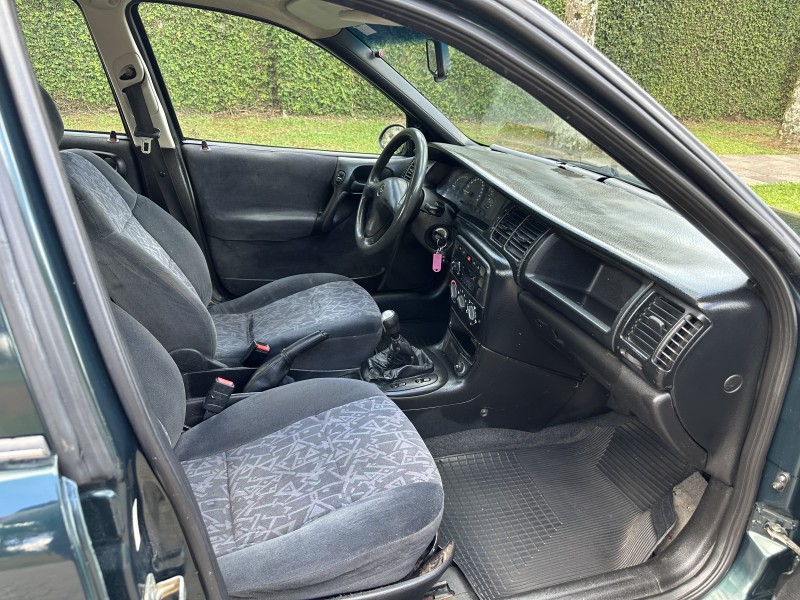 VECTRA 2.0 MPFI GL 8V GASOLINA 4P MANUAL - 1997 - CAXIAS DO SUL