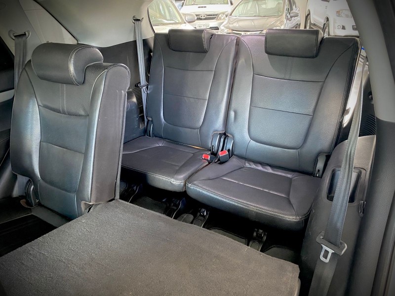 SORENTO 2.4 EX2 4X2 16V GASOLINA 4P 7 LUGARES AUTOMÁTICO - 2012 - LAJEADO