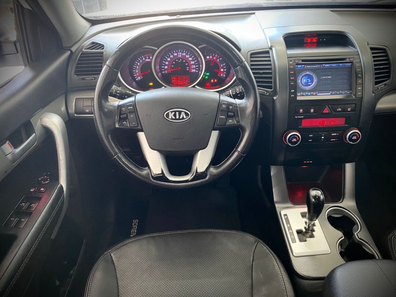 SORENTO 2.4 EX2 4X2 16V GASOLINA 4P 7 LUGARES AUTOMÁTICO - 2012 - LAJEADO