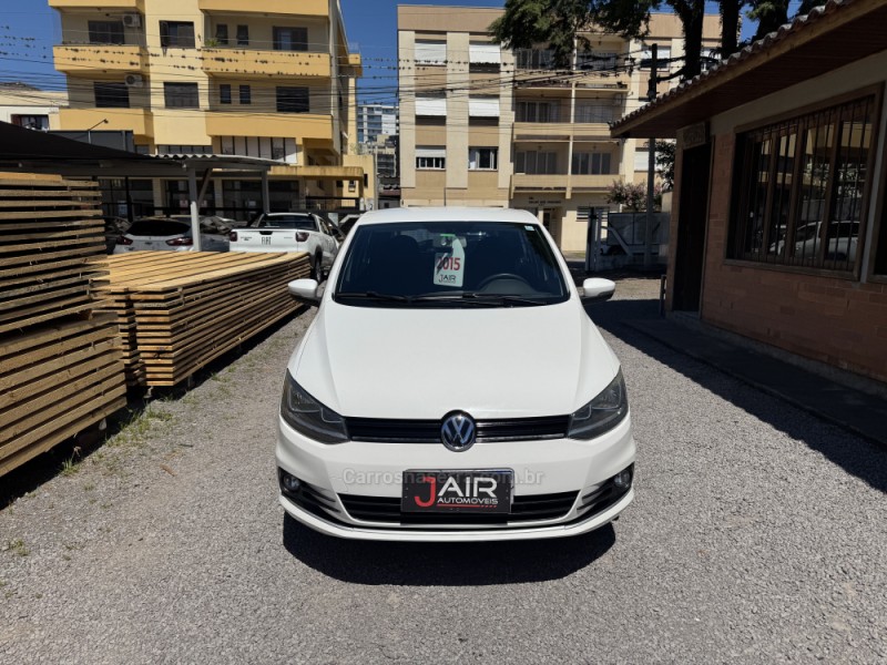 FOX 1.6 COMFORTLINE 8V FLEX 4P MANUAL - 2015 - GARIBALDI