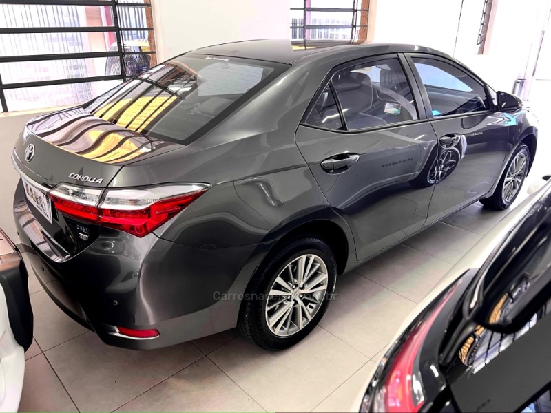 COROLLA 1.8 GLI 16V FLEX 4P AUTOMÁTICO - 2018 - CARLOS BARBOSA