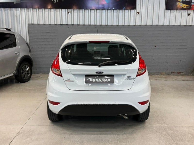 FIESTA 1.6 SE HATCH 16V FLEX 4P AUTOMÁTICO - 2014 - CAXIAS DO SUL