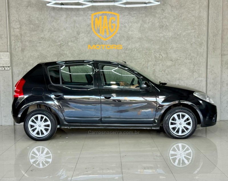 SANDERO 1.6 EXPRESSION 8V FLEX 4P MANUAL - 2013 - CAXIAS DO SUL