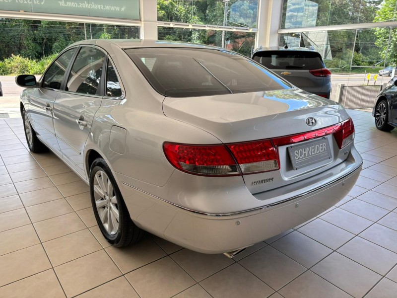 AZERA 3.3 MPFI GLS SEDAN V6 24V GASOLINA 4P AUTOMÁTICO - 2010 - NOVA PETRóPOLIS