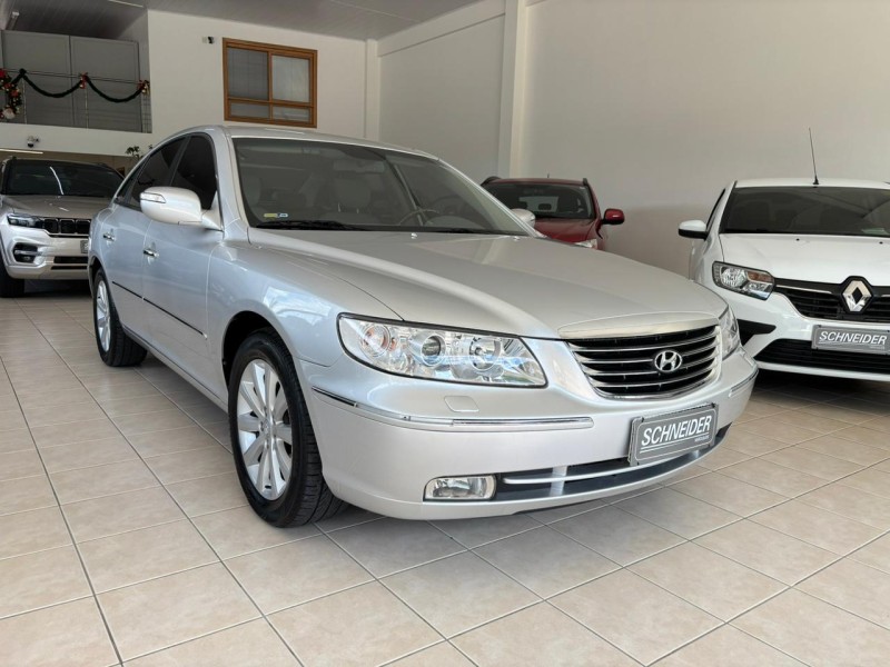 azera 3.3 mpfi gls sedan v6 24v gasolina 4p automatico 2010 nova petropolis