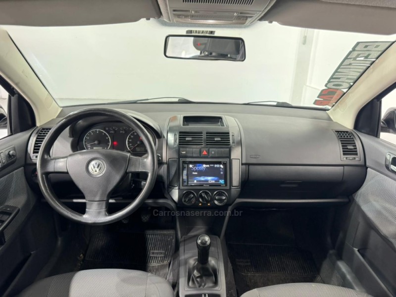 POLO 1.6 MI 8V TOTAL FLEX 4P MANUAL - 2009 - ESTâNCIA VELHA