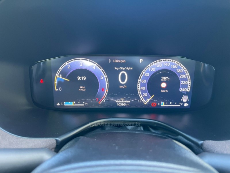 COMMANDER 1.3 OVERLAND T270 16V 4X2 TURBO FLEX 4P AUTOMÁTICO - 2025 - FELIZ