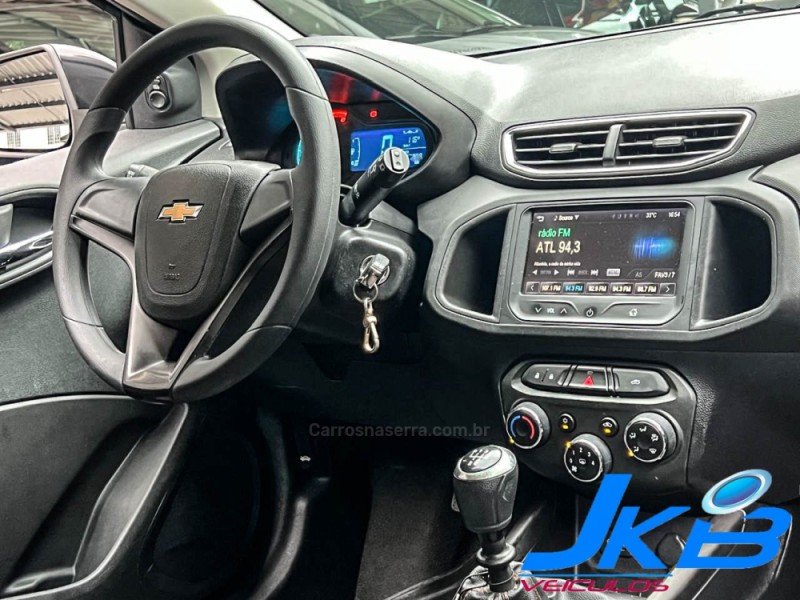 ONIX 1.4 MPFI LT 8V FLEX 4P MANUAL - 2014 - NOVO HAMBURGO