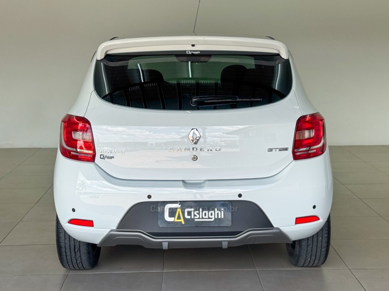 SANDERO 1.6 GT LINE LIMITED FLEX 4P MANUAL - 2018 - CARLOS BARBOSA