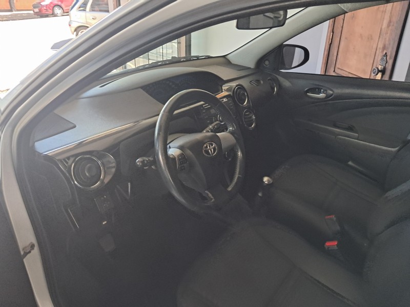 ETIOS 1.5 XLS 16V FLEX 4P MANUAL - 2014 - FLORES DA CUNHA