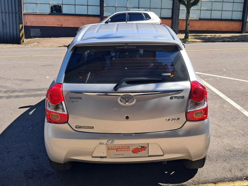 ETIOS 1.5 XLS 16V FLEX 4P MANUAL - 2014 - FLORES DA CUNHA
