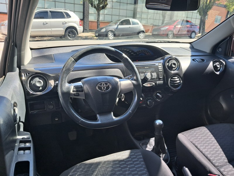 ETIOS 1.5 XLS 16V FLEX 4P MANUAL - 2014 - FLORES DA CUNHA