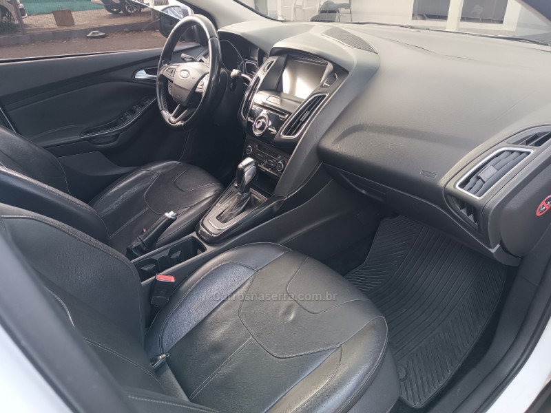 FOCUS 2.0 TITANIUM HATCH 16V FLEX 4P AUTOMÁTICO - 2018 - CAXIAS DO SUL