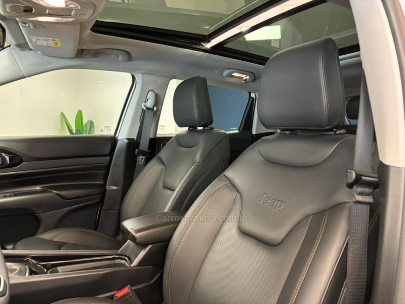 COMPASS 1.3 LIMITED T270 16V TURBO FLEX 4P AUTOMÁTICO - 2025 - CARLOS BARBOSA