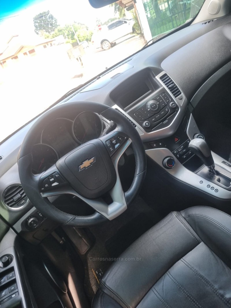 CRUZE 1.8 LT SPORT6 16V FLEX 4P AUTOMÁTICO - 2014 - PASSO FUNDO