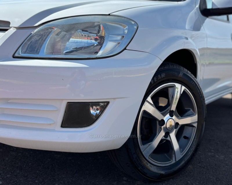 PRISMA 1.4 MPFI MAXX 8V FLEX 4P MANUAL - 2008 - VACARIA