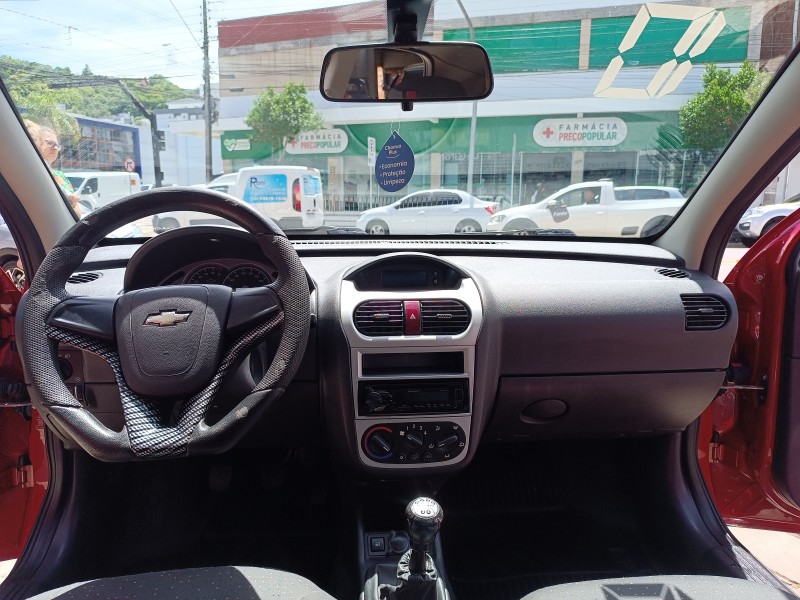 CORSA 1.4 MPFI PREMIUM 8V FLEX 4P MANUAL - 2010 - FLORES DA CUNHA