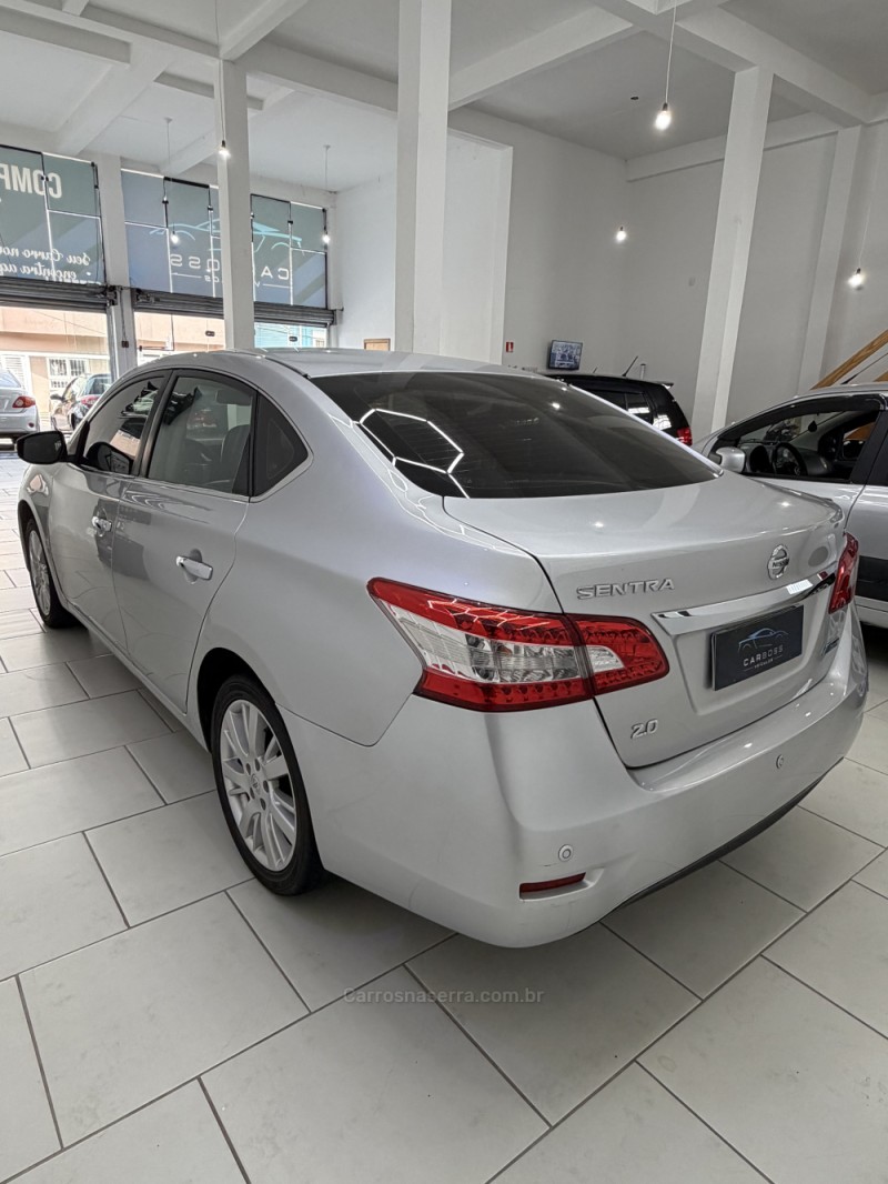 SENTRA 2.0 SL 16V GASOLINA 4P AUTOMÁTICO - 2015 - CAXIAS DO SUL
