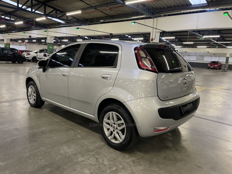 PUNTO 1.4 ATTRACTIVE ITALIA 8V FLEX 4P MANUAL - 2016 - CAXIAS DO SUL