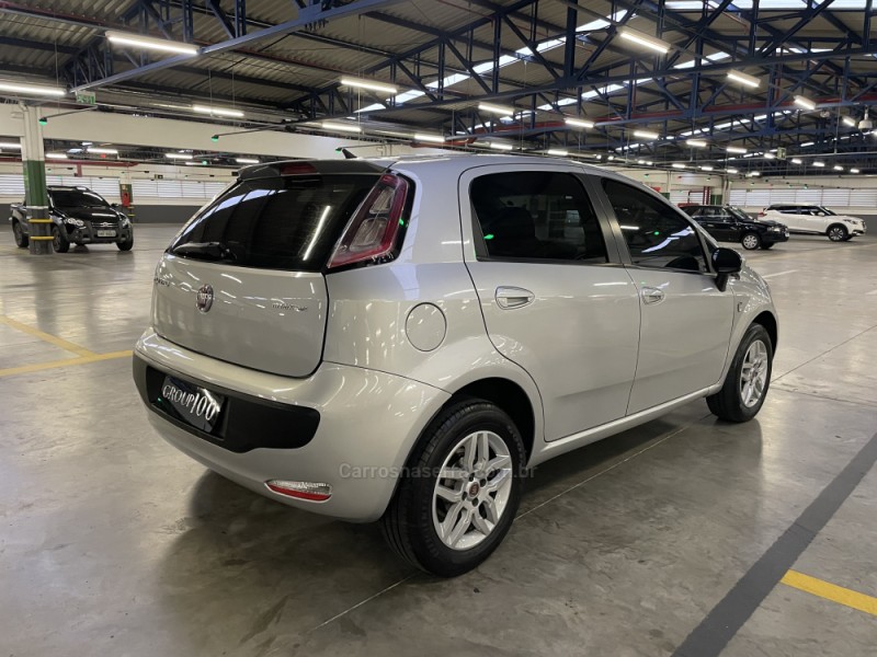 PUNTO 1.4 ATTRACTIVE ITALIA 8V FLEX 4P MANUAL - 2016 - CAXIAS DO SUL