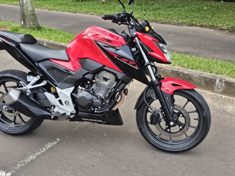 CB 300F TWISTER ABS - 2023 - CAMPO BOM