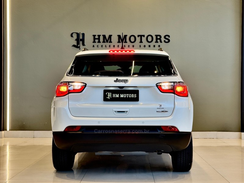 COMPASS 2.0 16V FLEX LONGITUDE AUTOMÁTICO - 2018 - CAXIAS DO SUL